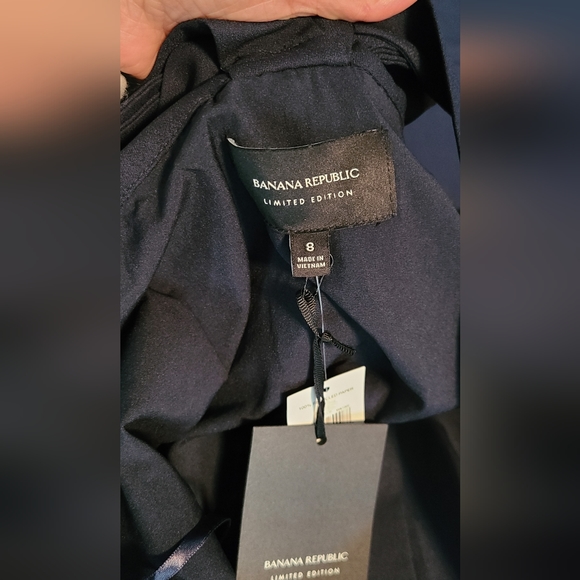 NWT! Banana Republic Navy Lace Cocktail Dress Size 8 - Picture 5 of 7